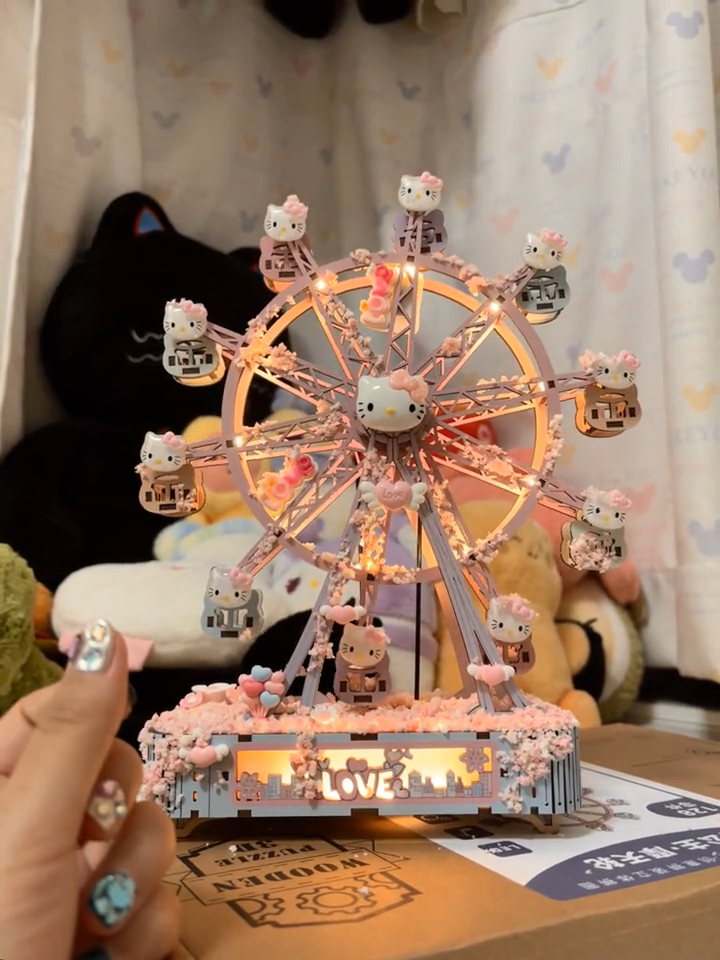 Kitty Ferris Wheel🎡