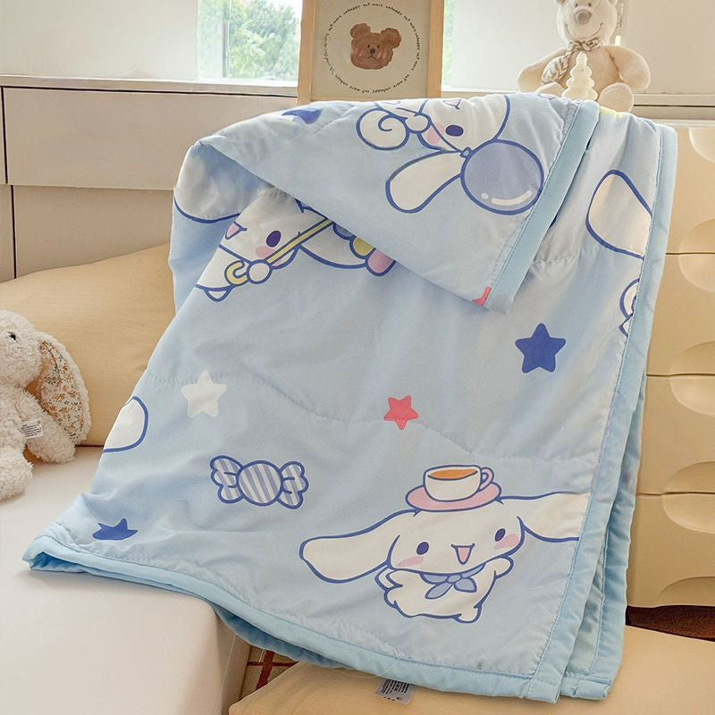 Cooling comforter